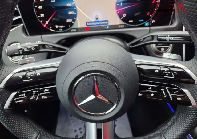 MERCEDES-BENZ Klasa E 