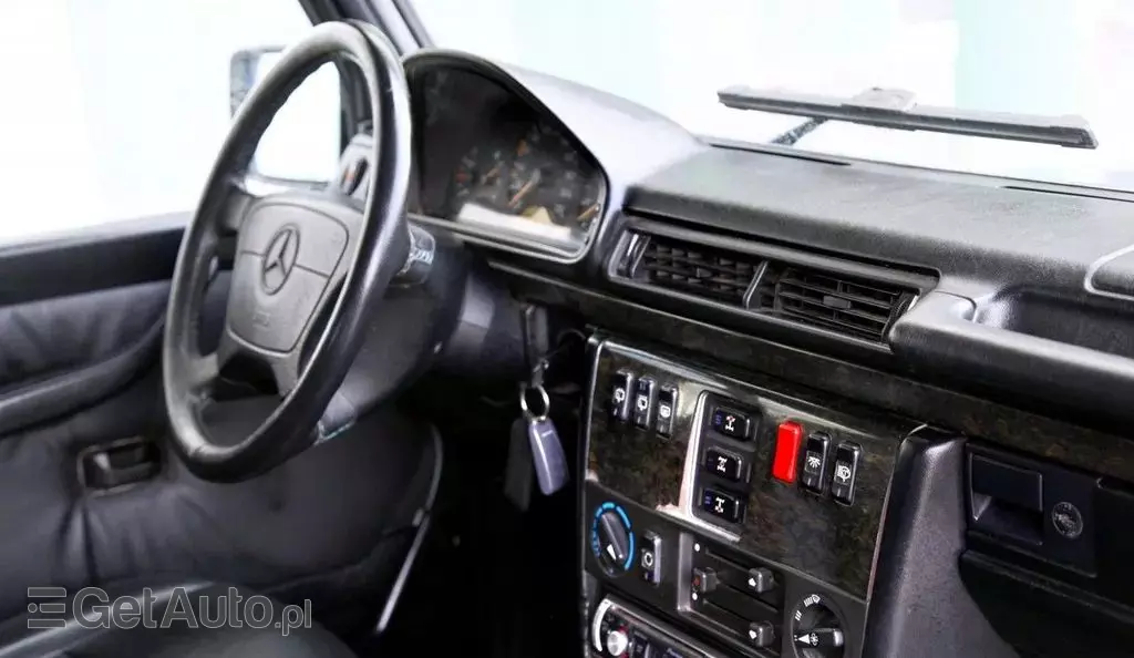 MERCEDES-BENZ Klasa G 