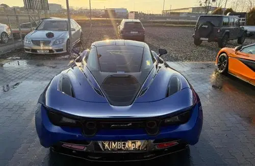 MCLAREN 720S 