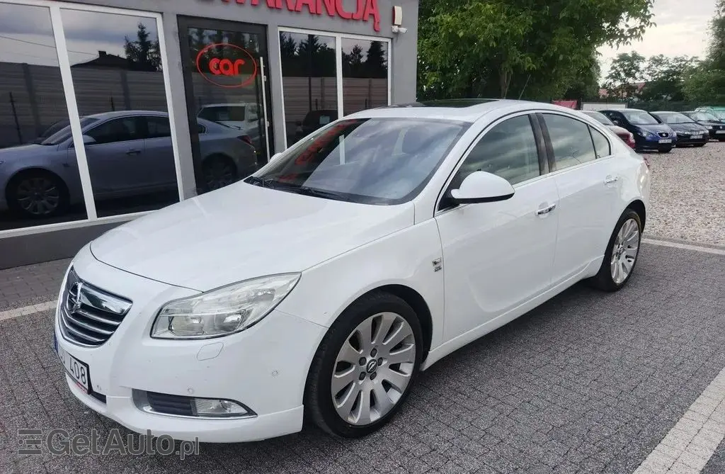 OPEL Insignia 