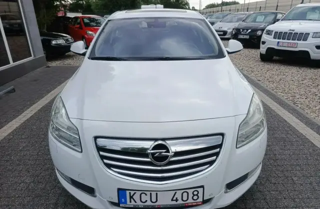 OPEL Insignia 