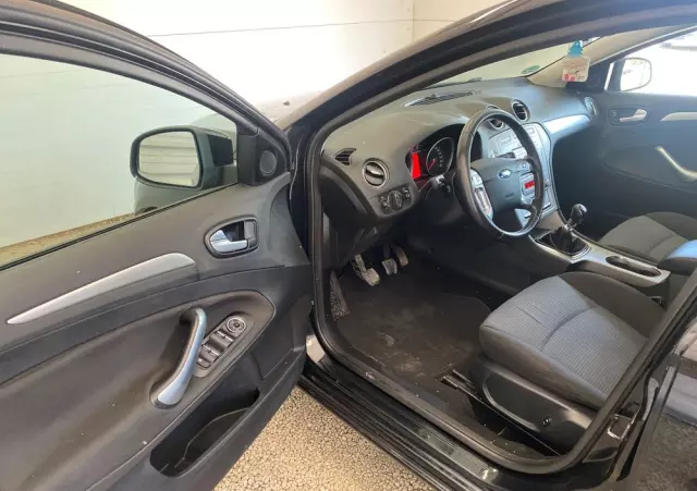 FORD Mondeo 2.0 TDCi Trend