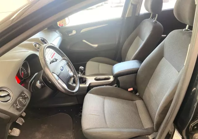 FORD Mondeo 2.0 TDCi Trend