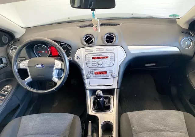 FORD Mondeo 2.0 TDCi Trend