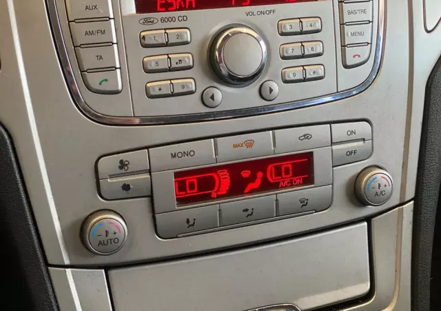 FORD Mondeo 2.0 TDCi Trend