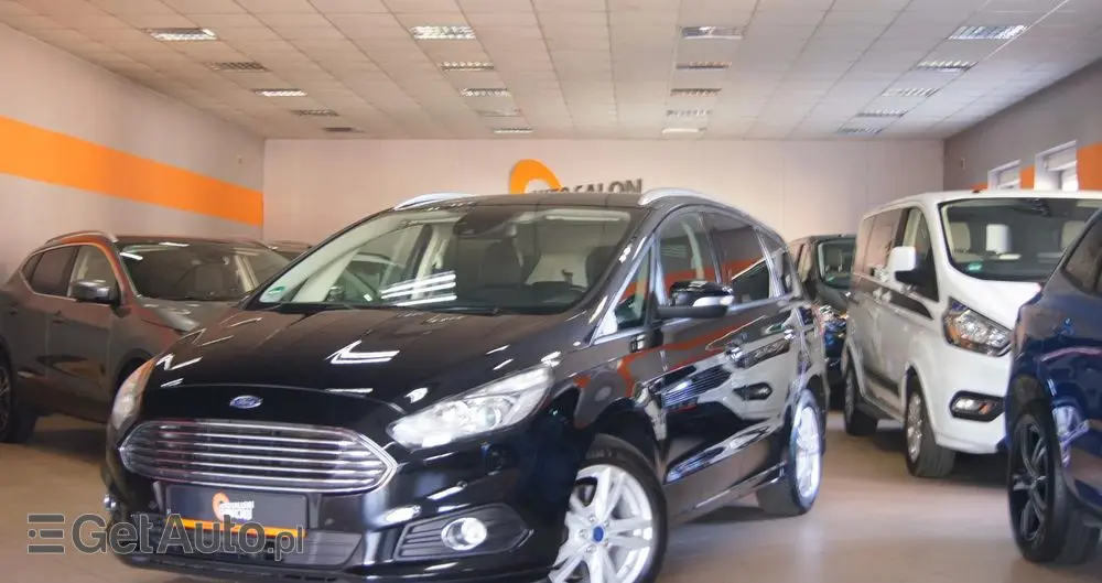 FORD S-Max 1.5 EcoBoost Titanium
