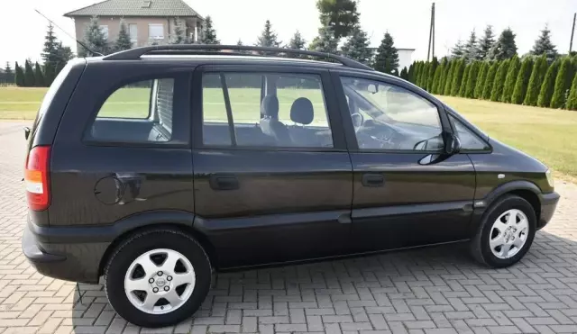 OPEL Zafira 
