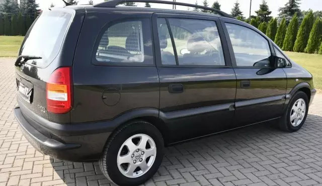 OPEL Zafira 