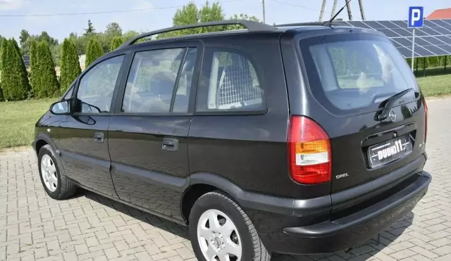 OPEL Zafira 