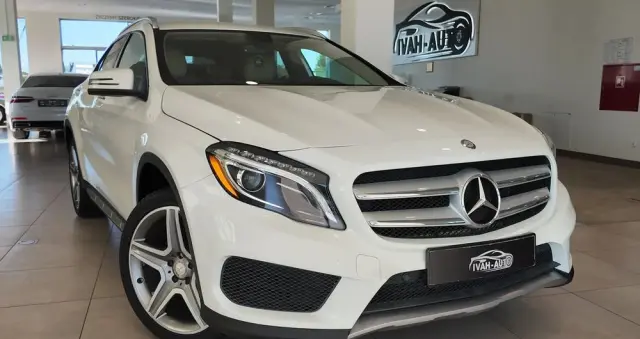 MERCEDES-BENZ GLA 250 4-Matic