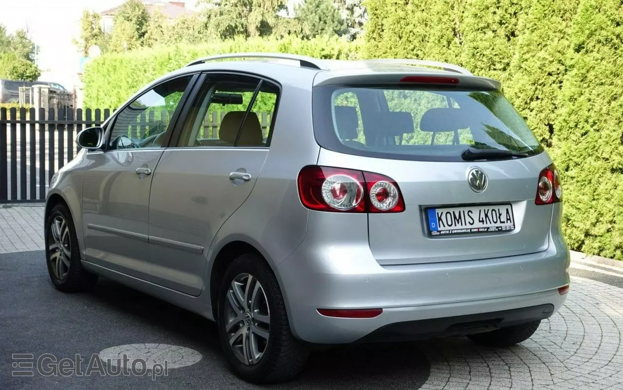 VOLKSWAGEN Golf Plus 