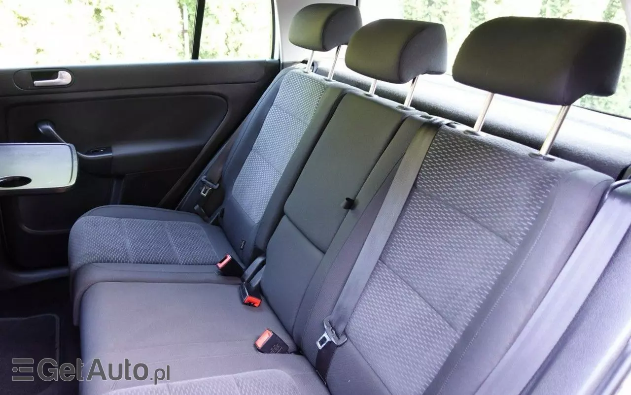 VOLKSWAGEN Golf Plus 