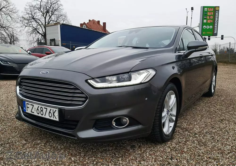 FORD Mondeo 2.0 TDCi Bi-Turbo Titanium PowerShift