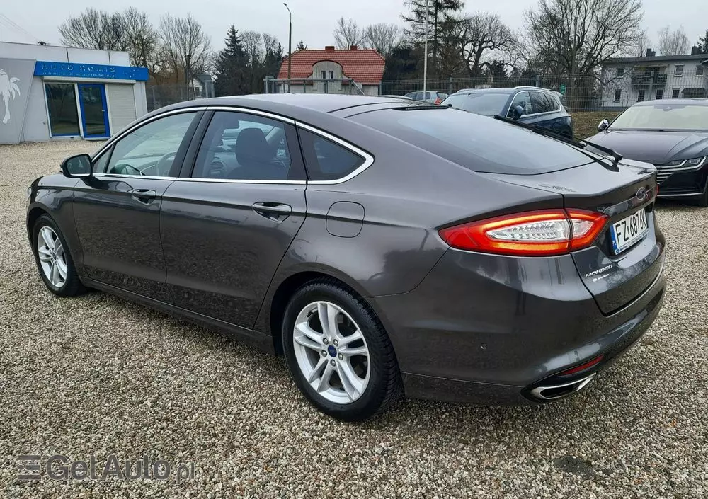 FORD Mondeo 2.0 TDCi Bi-Turbo Titanium PowerShift