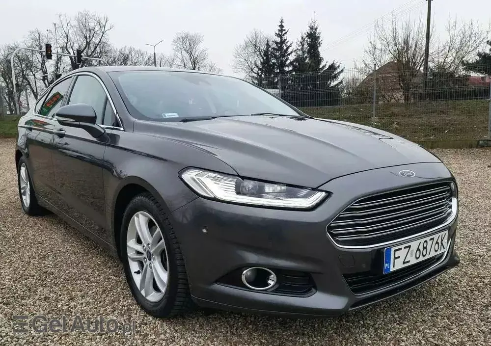 FORD Mondeo 2.0 TDCi Bi-Turbo Titanium PowerShift