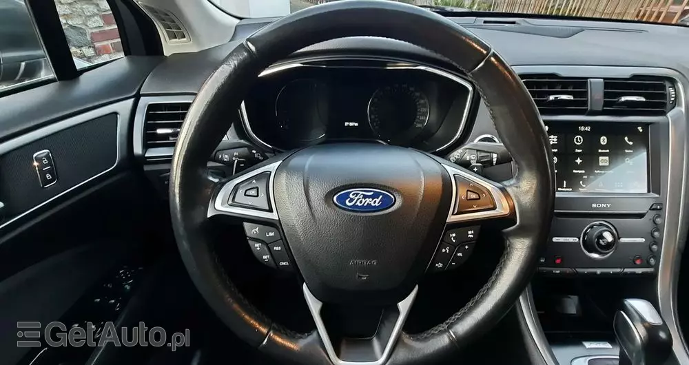 FORD Mondeo 2.0 TDCi Bi-Turbo Titanium PowerShift