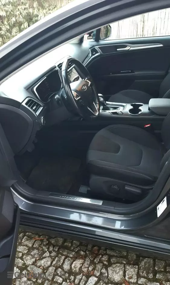 FORD Mondeo 2.0 TDCi Bi-Turbo Titanium PowerShift