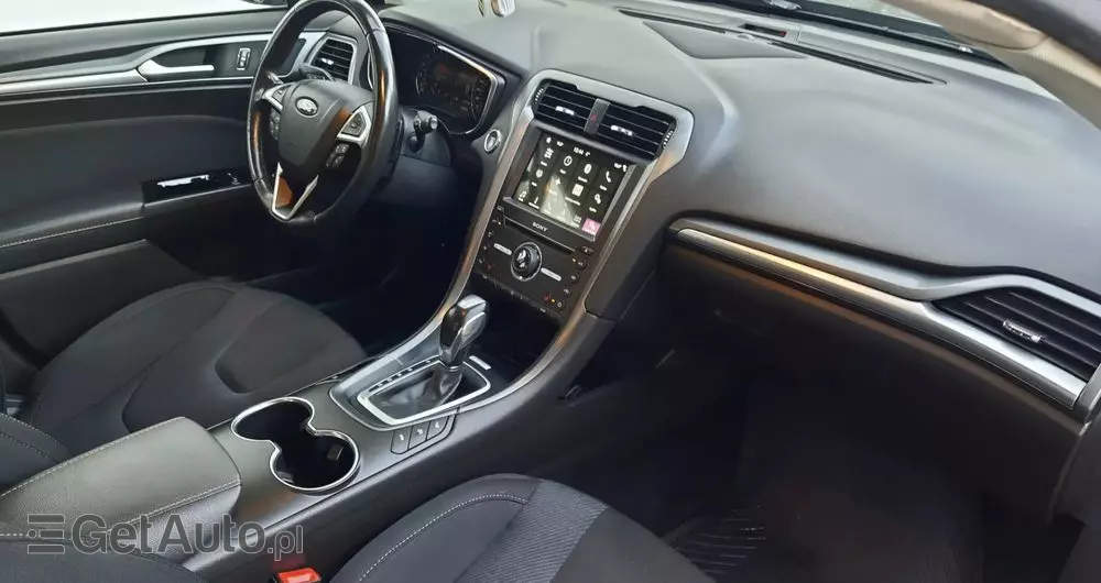 FORD Mondeo 2.0 TDCi Bi-Turbo Titanium PowerShift