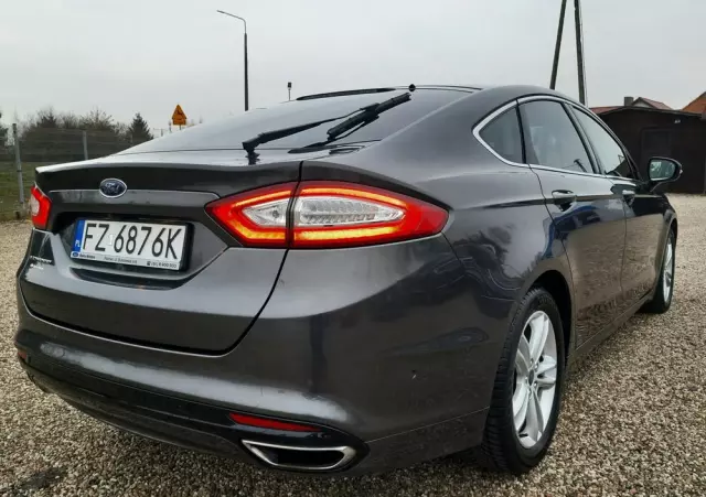 FORD Mondeo 2.0 TDCi Bi-Turbo Titanium PowerShift