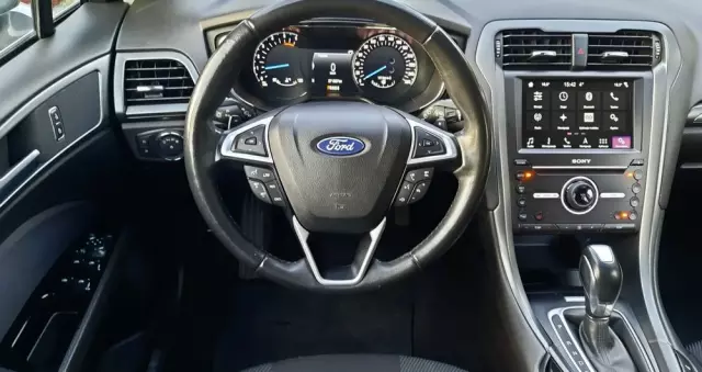 FORD Mondeo 2.0 TDCi Bi-Turbo Titanium PowerShift