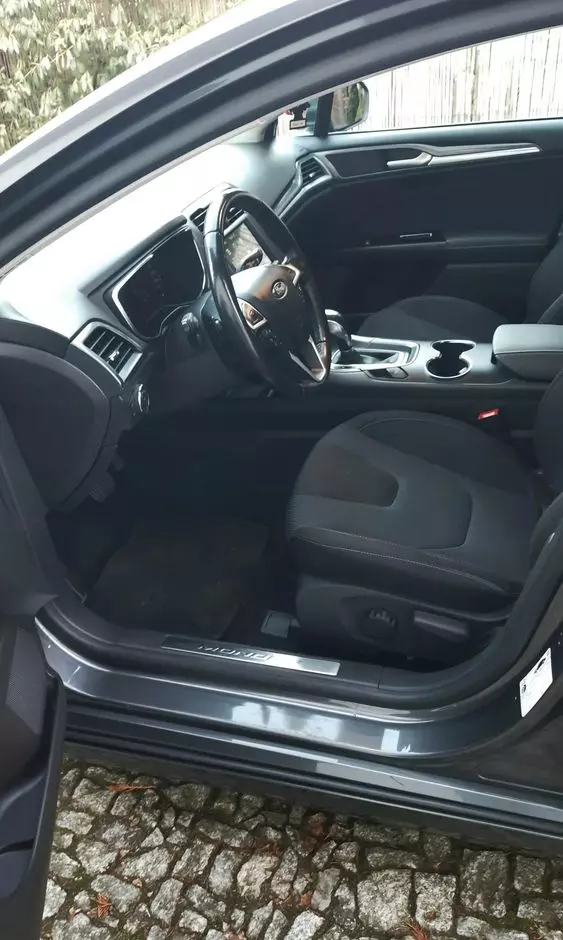 FORD Mondeo 2.0 TDCi Bi-Turbo Titanium PowerShift