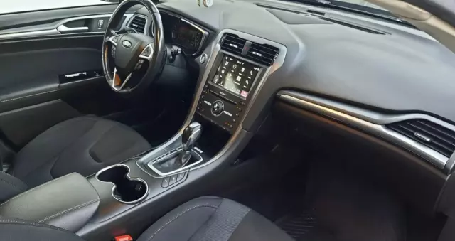 FORD Mondeo 2.0 TDCi Bi-Turbo Titanium PowerShift