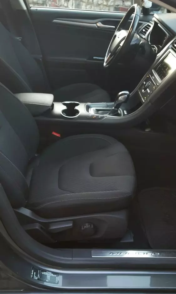 FORD Mondeo 2.0 TDCi Bi-Turbo Titanium PowerShift