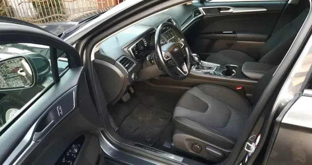 FORD Mondeo 2.0 TDCi Bi-Turbo Titanium PowerShift