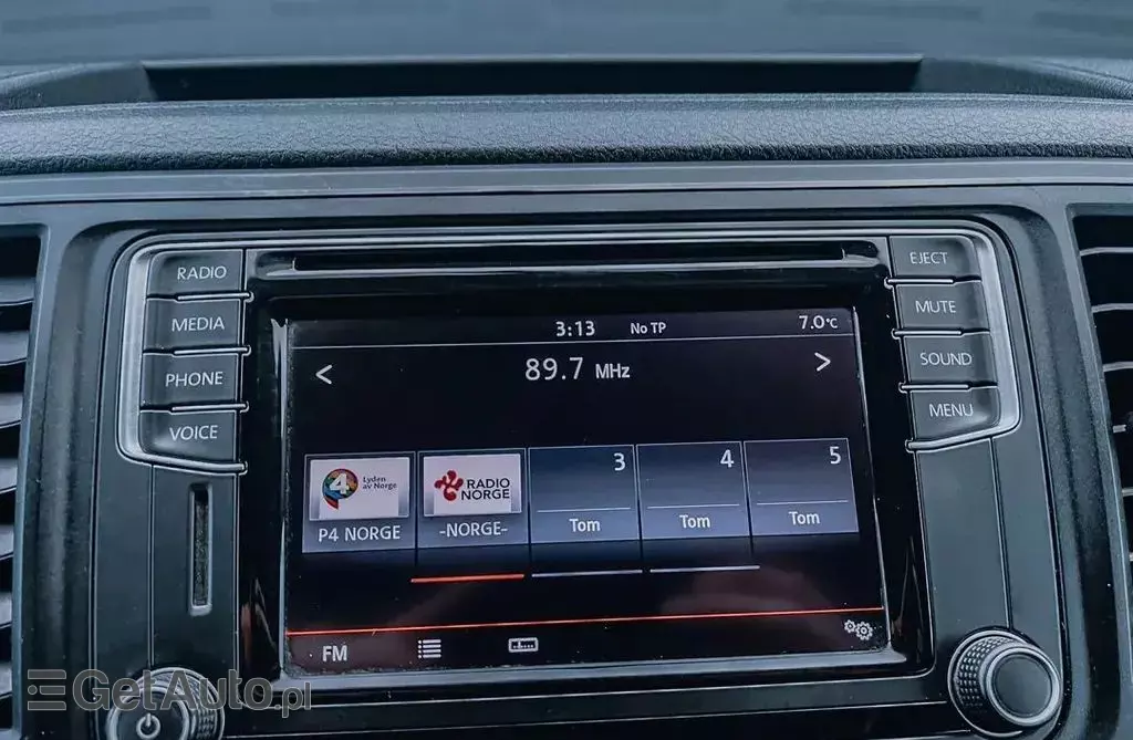 VOLKSWAGEN TRANSPORTER 