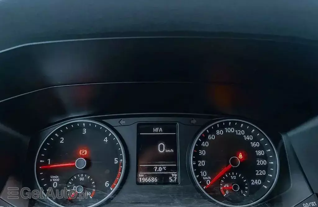 VOLKSWAGEN TRANSPORTER 