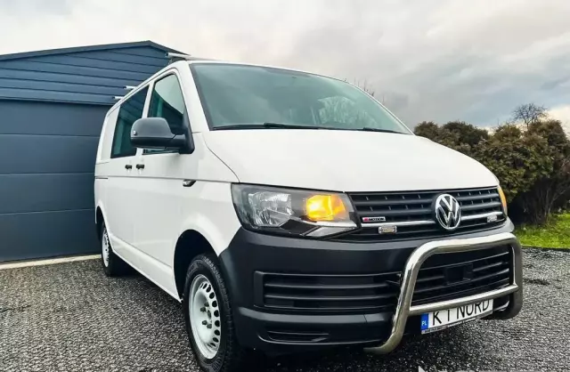VOLKSWAGEN TRANSPORTER 