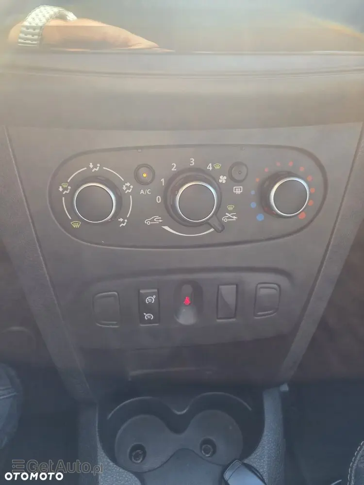 DACIA Logan TCe 90 (S&S) Comfort