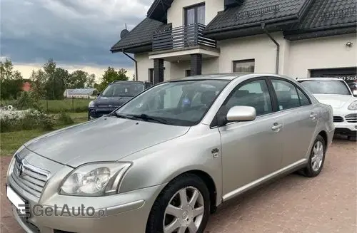 TOYOTA Avensis 