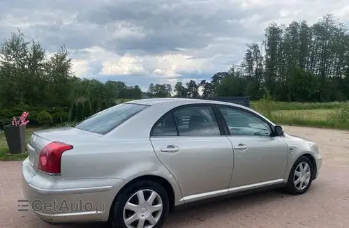 TOYOTA Avensis 