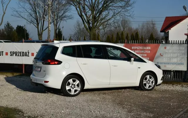 OPEL Zafira 