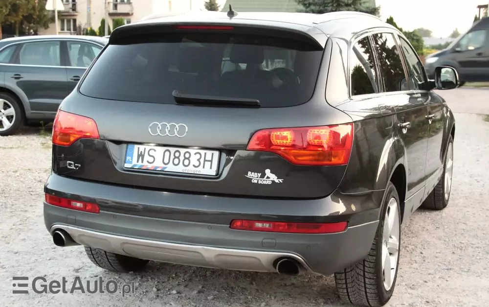 AUDI Q7 3.0 TDI Quattro Tiptronic