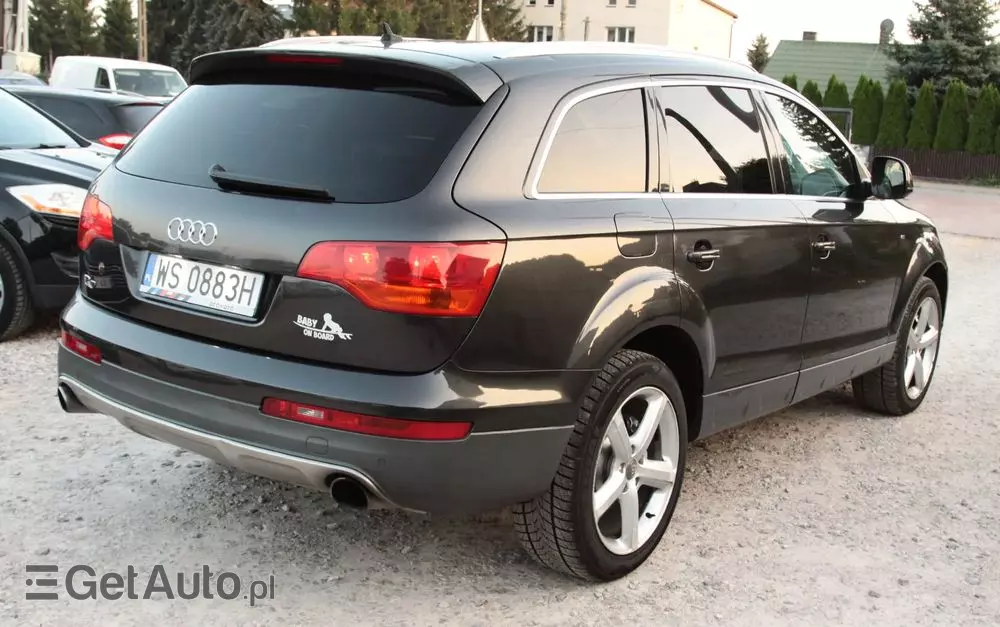 AUDI Q7 3.0 TDI Quattro Tiptronic