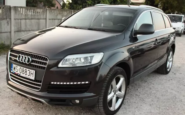 AUDI Q7 3.0 TDI Quattro Tiptronic