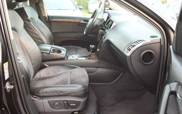 AUDI Q7 3.0 TDI Quattro Tiptronic