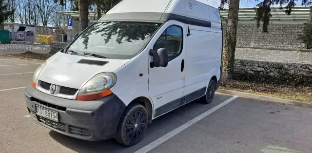 RENAULT Trafic 