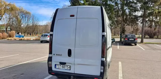 RENAULT Trafic 