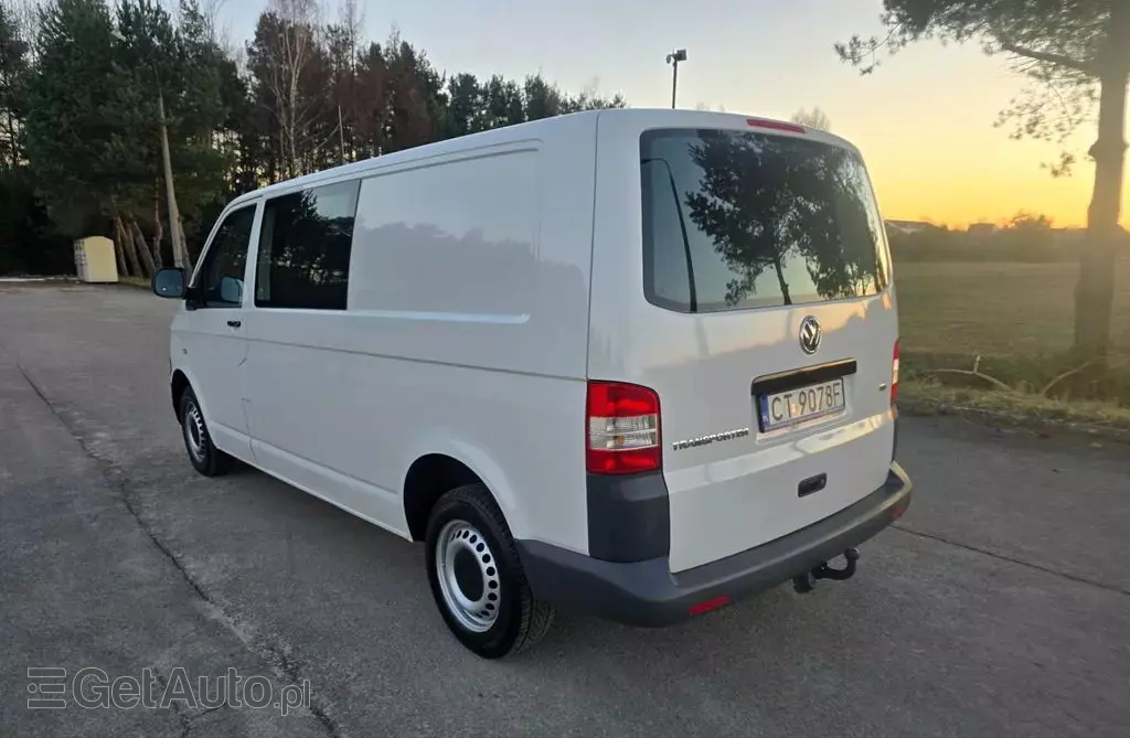 VOLKSWAGEN TRANSPORTER 