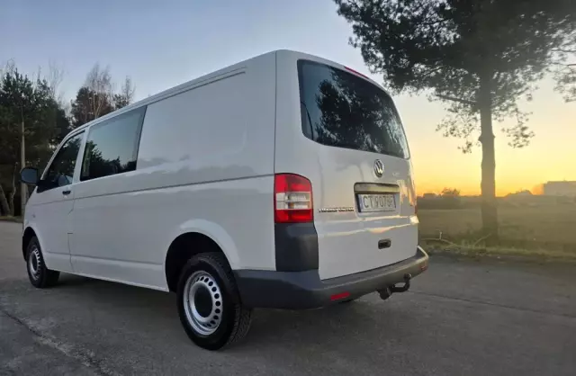 VOLKSWAGEN TRANSPORTER 