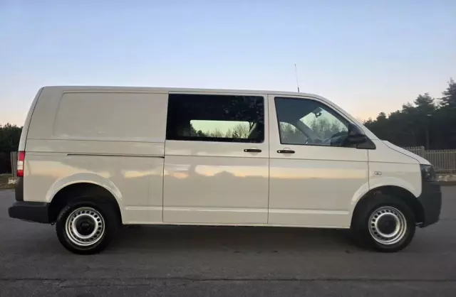 VOLKSWAGEN TRANSPORTER 