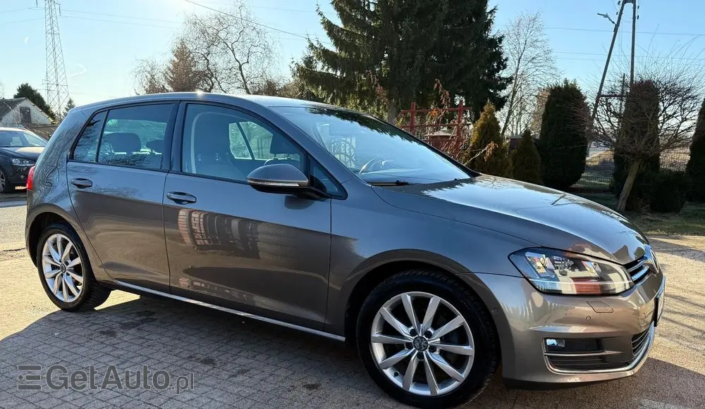 VOLKSWAGEN Golf 1.4 TSI BMT Highline