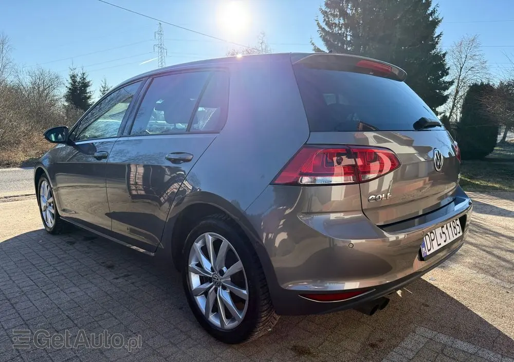 VOLKSWAGEN Golf 1.4 TSI BMT Highline