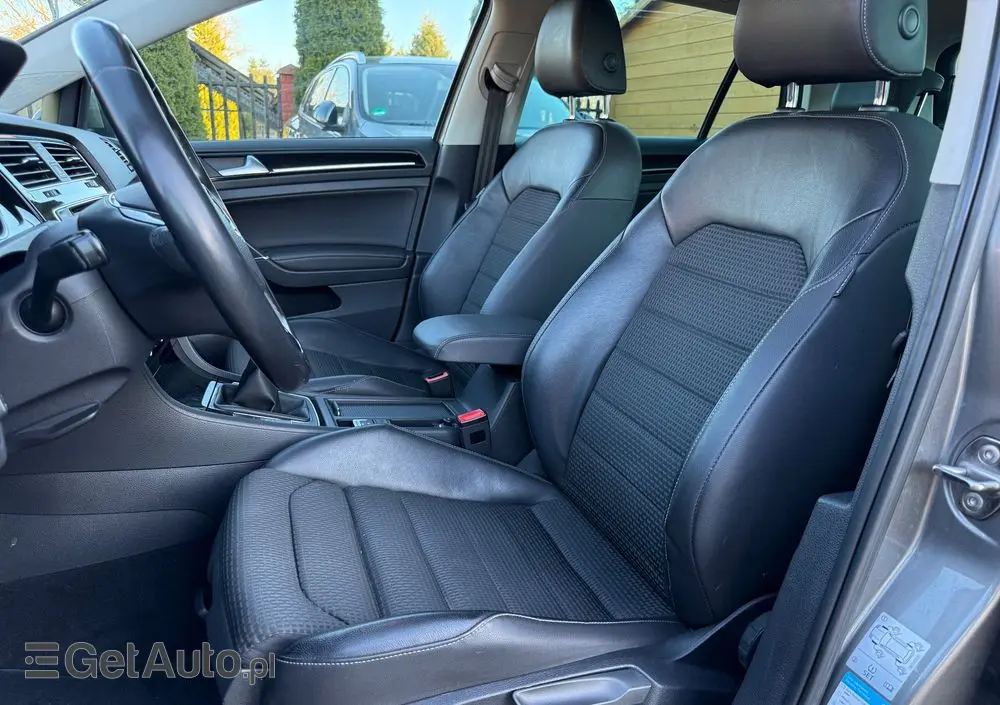 VOLKSWAGEN Golf 1.4 TSI BMT Highline