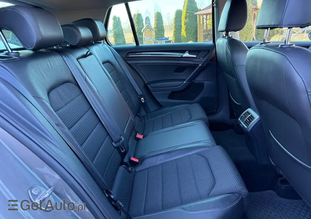 VOLKSWAGEN Golf 1.4 TSI BMT Highline