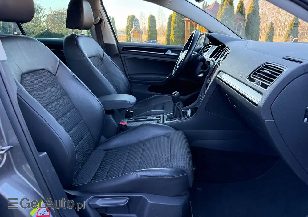 VOLKSWAGEN Golf 1.4 TSI BMT Highline