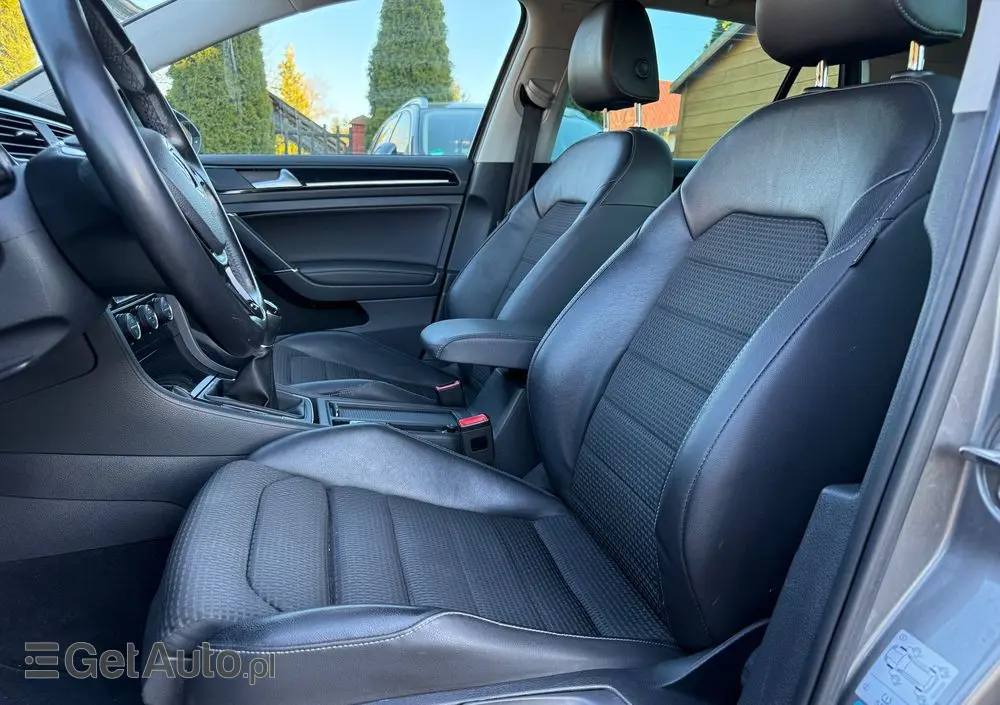 VOLKSWAGEN Golf 1.4 TSI BMT Highline